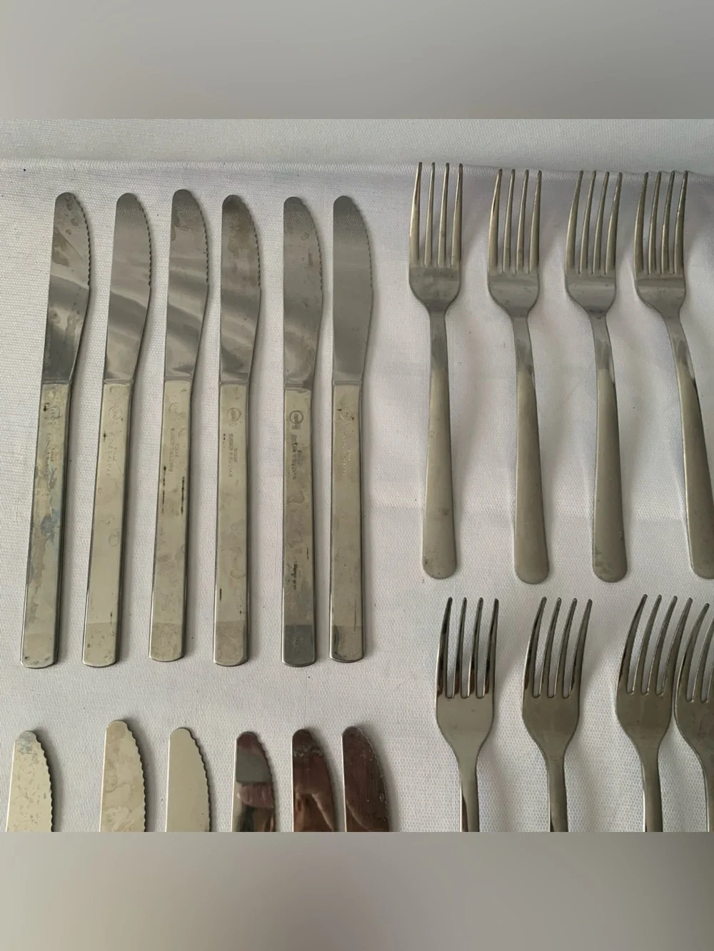 Lot of 36 Stainless Steel Silverware12 Spoons Forks Knives Flatware Picnic Party